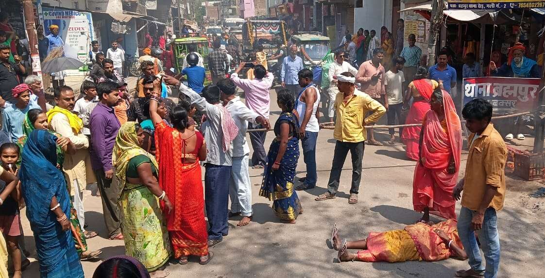 ­­­­­­­­बर्थडे पार्टी में DJ बजाने को लेकर दो गुट में विवाद, आधा दर्जन जख्मी पहुंचे DM & SP